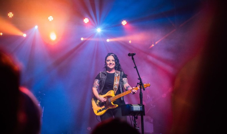 CMA’S NEW ARTIST OF THE YEAR ASHLEY McBRYDE ANNOUNCES ONE NIGHT STANDARDS TOUR 2020