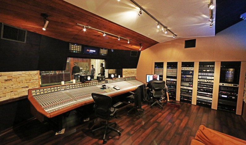 Aftermaster Invigorates Hollywood Recording Industry With Renovation Of Legendary Graham Nash Studio