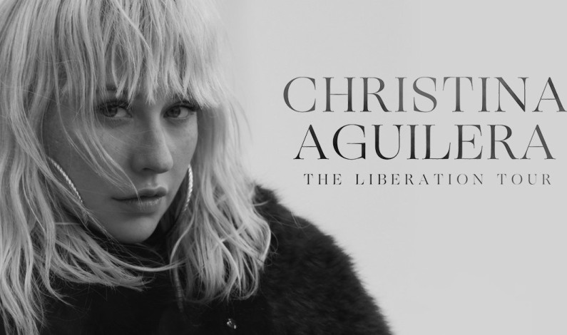 Christina Aguilera Announces First Tour In Over A Decade