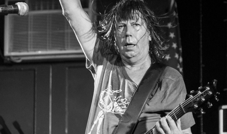 Pat Travers – Attacking Every Note with Precision and Finesse