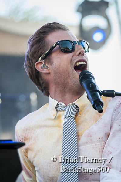 andrew-mcmahon-in-the-wilderness-3939